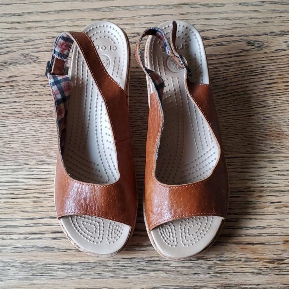 CROCS Leather Wedge Sandals Womens Size 7 Brown Cork Heel Slingback